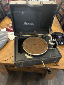 Decca Portable Wind-Up Gramophone from the 30s-40s