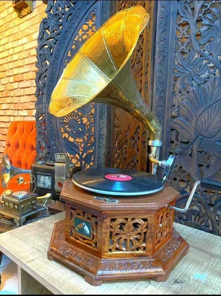 Brass Horn Gramophone Player - Nautical Replica Gift
