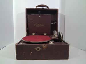 Red Regal Suitcase Gramophone - Vintage Style