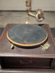 Gramophone Mechanism with Working Speed Parts