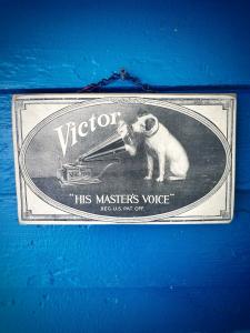 Antique Dog Sign Victor Gramophone Record Player