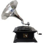 Antique RCA Victor Gramophone with Silver Horn
