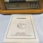 Vintage-Style Wooden Record Player with CD and Radio