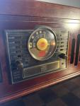 Crosley Vintage Style AM FM Record Player