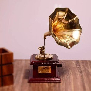 Vintage Brass Gramophone Decor for Office Desk