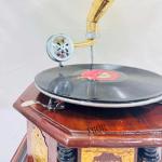 Vintage Style Wooden Replica Gramophone Record Player