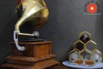 HMV Fully Functional Replica Gramophone Vinyl Player