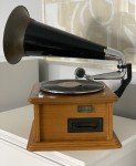 Thomas Home Collector's Edition Gramophone Replica Model #166