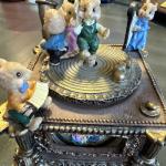 Vintage Mouse Gramophone Musical Turntable Decor