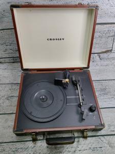 Crosley Portable Vintage Suitcase Vinyl Player
