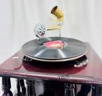 Vintage Wood Base Gramophone with Horn Speaker