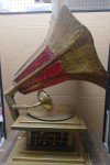 Vintage Style Gramophone Record Player with Lights