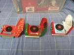 Hallmark Cool Yule Gramophone Player
