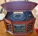 Innovative Technology ITTR-501 Turntable Stereo System