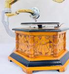 Vintage-Style Replica Gramophone with Floral Design