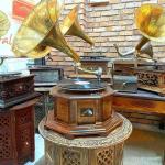 Fully Functional Antique HMV Gramophone Phonograph