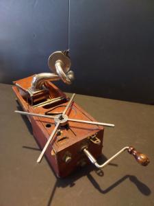 Antique Portable Peter Pan Gramophone In Leather Case - RUNS!