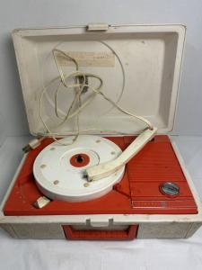 Red and White Vintage GE Portable Record Player