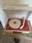 Retro GE Portable Record Player in Red and White