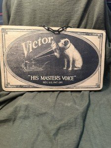 Vintage Dog Gramophone Player & Wood Sign Set