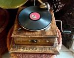 Antique HMV Wind-Up Gramophone Record Player