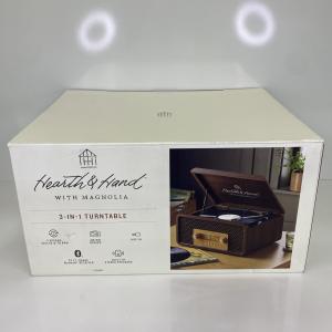 Retro 3-in-1 Vinyl Record Player in Wood Grain