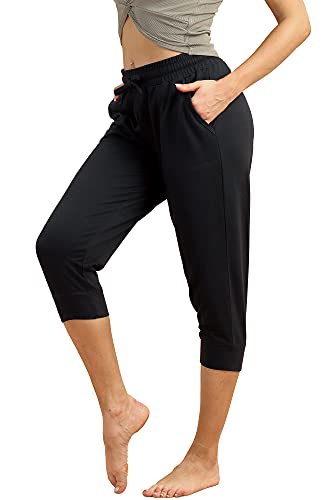 icyzone Women's Capri Sweatpants Casual Workout Cropped Joggers Pants (L, Black)