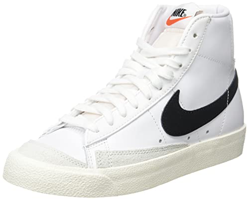 Nike Women's Vintage Blazer Mid 77 Sneaker, Black/White