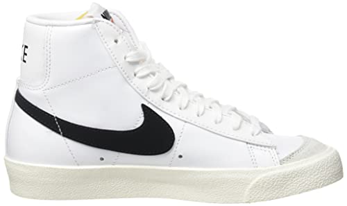 Nike Women's Vintage Blazer Mid 77 Sneaker, Black/White