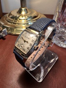 Antique Art Deco Bulova Curvex Men's Watch