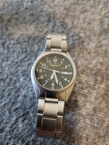 Seiko 5 Men's Military Watch - Army Green Dial