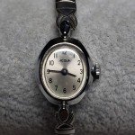 Vintage ACQUA Silver Tone Stretch Bracelet Watch