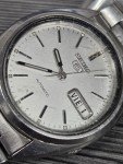 Vintage Seiko 5 Military Dial Men’s Watch