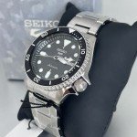 Seiko 5 Sports Men's Automatic Watch - Black Dial