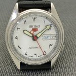 Vintage Seiko 5 Automatic Men's Watch - White Dial