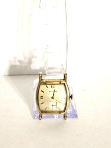 Vintage Wittnauer 10k Gold Bezel Watch