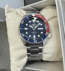 Seiko 5 Automatic Blue Pepsi Bezel Watch