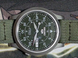 Seiko 5 Automatic Military Style Watch - Green Canvas