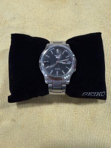 Seiko Men's Vintage Automatic Stainless Steel Watch