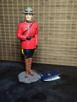 RCMP Mountie Resin Figure - Vintage Canadian Décor