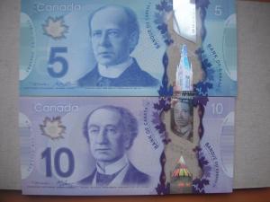 2013 Canadian Uncirculated Polymer $5 & $10 Set