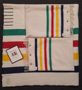 Hudson Bay Vintage Wool Blanket with Pillow Shams
