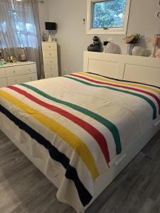 Hudson's Bay Vintage King Size Wool Blanket