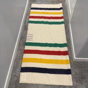 Hudson’s Bay Point Vintage Wool Blanket, Gold 86"x70