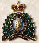 Royal Canadian Mounted Police Green Crest Pin