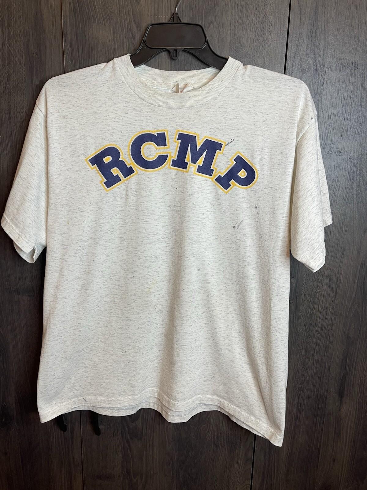 Retro Royal Canadian Mounted Police T-Shirt - XL