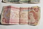 Vintage Canada Bank Notes: Unique $1 & $2 Set