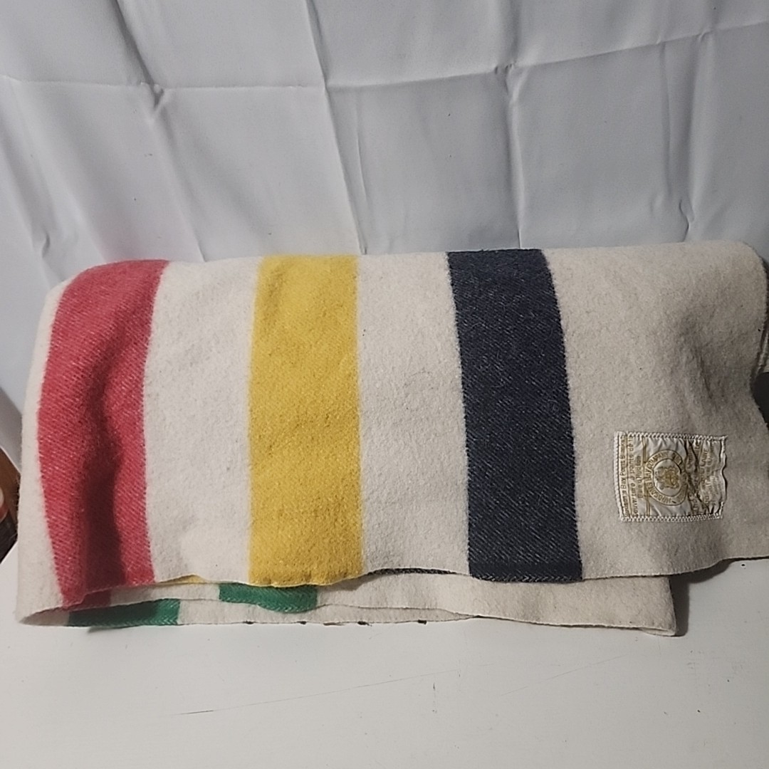 Hudson's Bay Vintage 6-Point Wool Blanket Queen