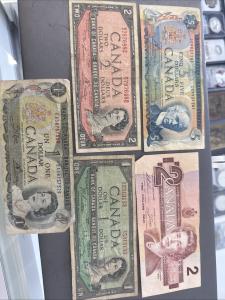Set of 5 Vintage Canadian Banknotes