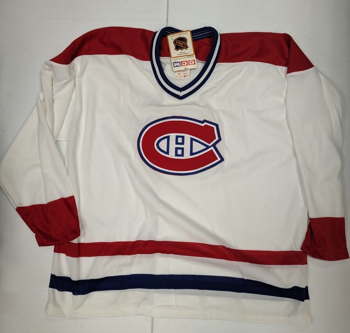 Vintage XL Montreal Canadiens NHL Hockey Jersey